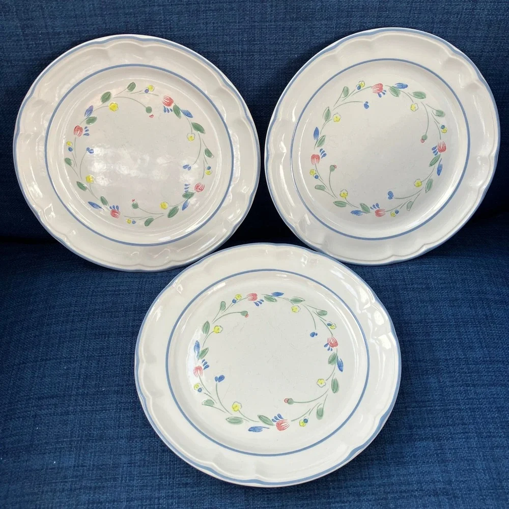 Floral Expressions Stoneware Salad Plates Set of 3 Blue Floral Scalloped Mexico